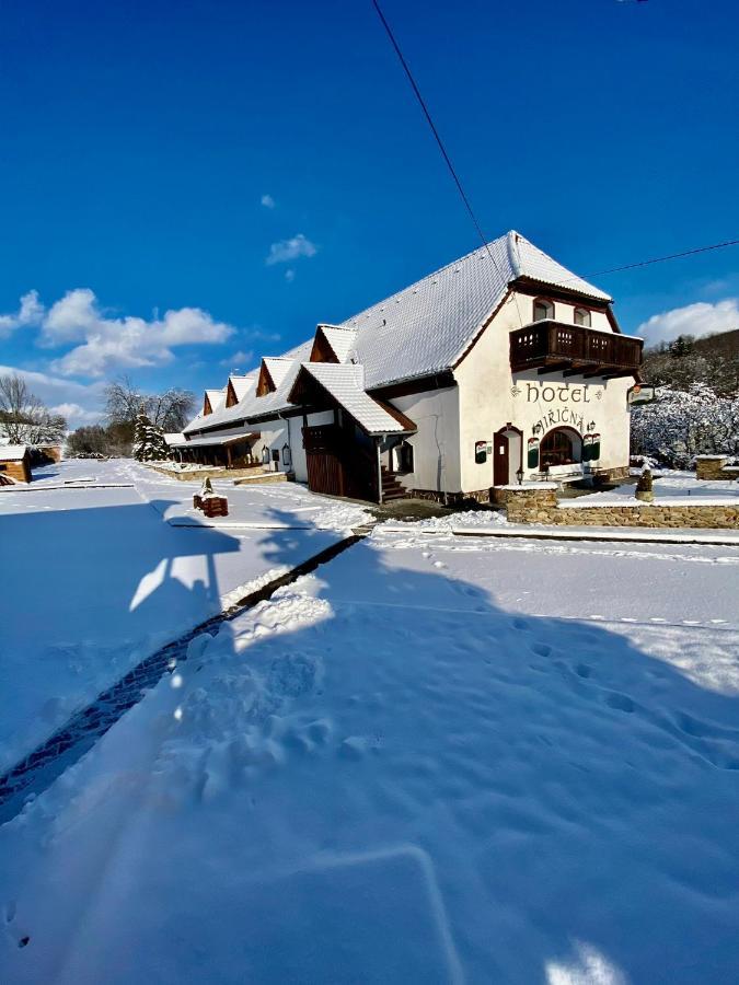 Hotel Jiricna Sušice Eksteriør billede